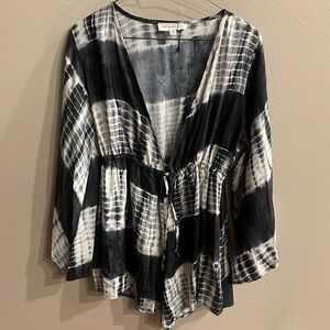 Dance & Marvel tie dye 100% rayon romper 3/4 bell flowy sleeves black white S